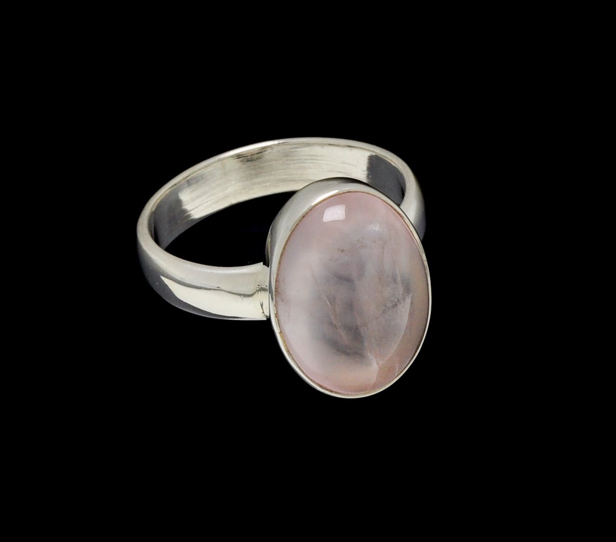 Rose Quartz Ring 15mm x 10mm Oval Cut